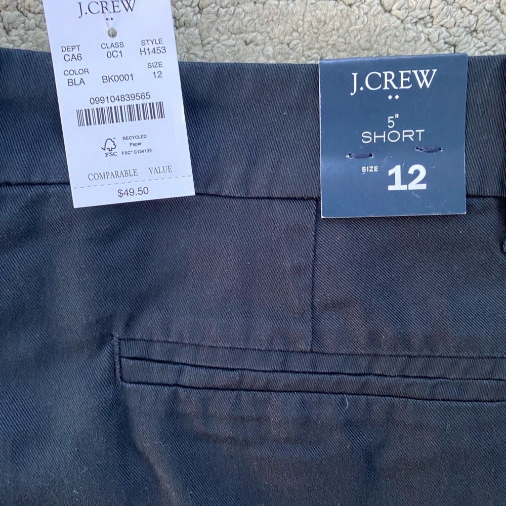 J Crew 5” black shorts - Picture 3 of 4